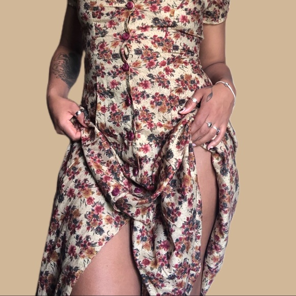 SOLD!! - Picture 9 of 10